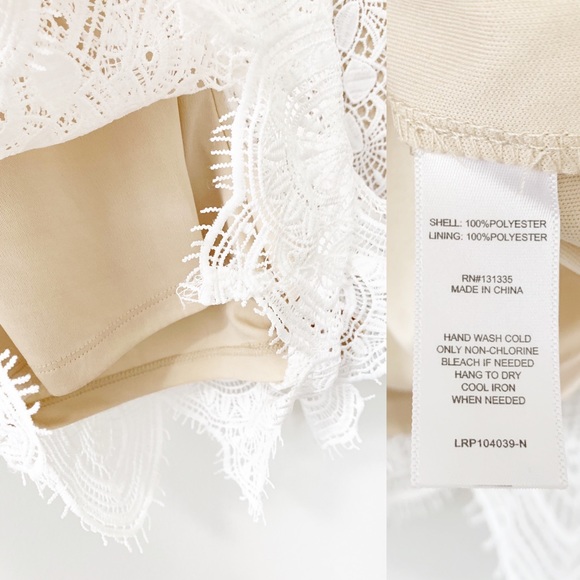 Socialite Lace Romper - Picture 7 of 8